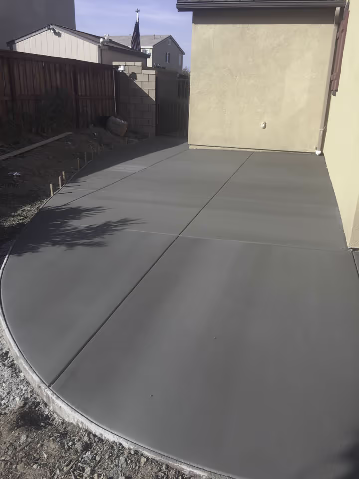 Residential Concrete Walkways and Flatwork — photo 4
